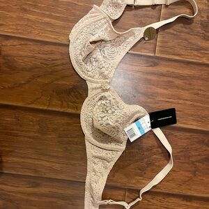 Wacoal 38C bra